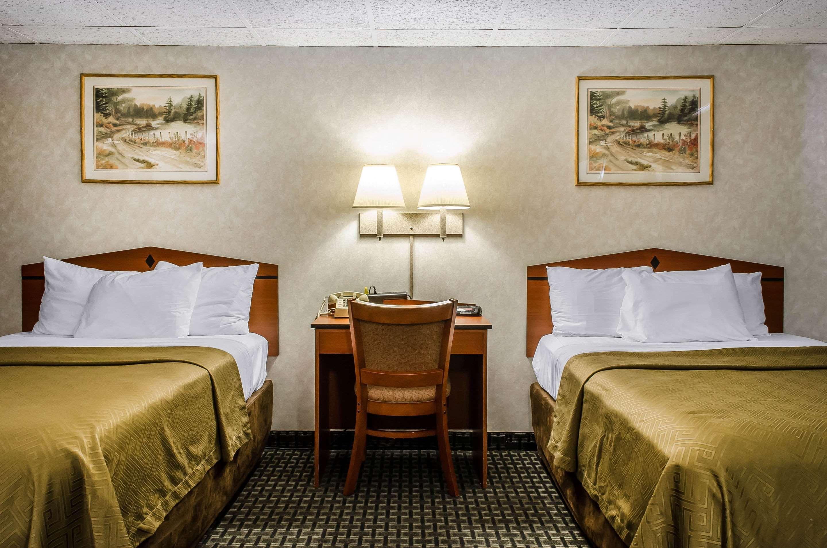 Rodeway Inn State College - Near University Eksteriør billede