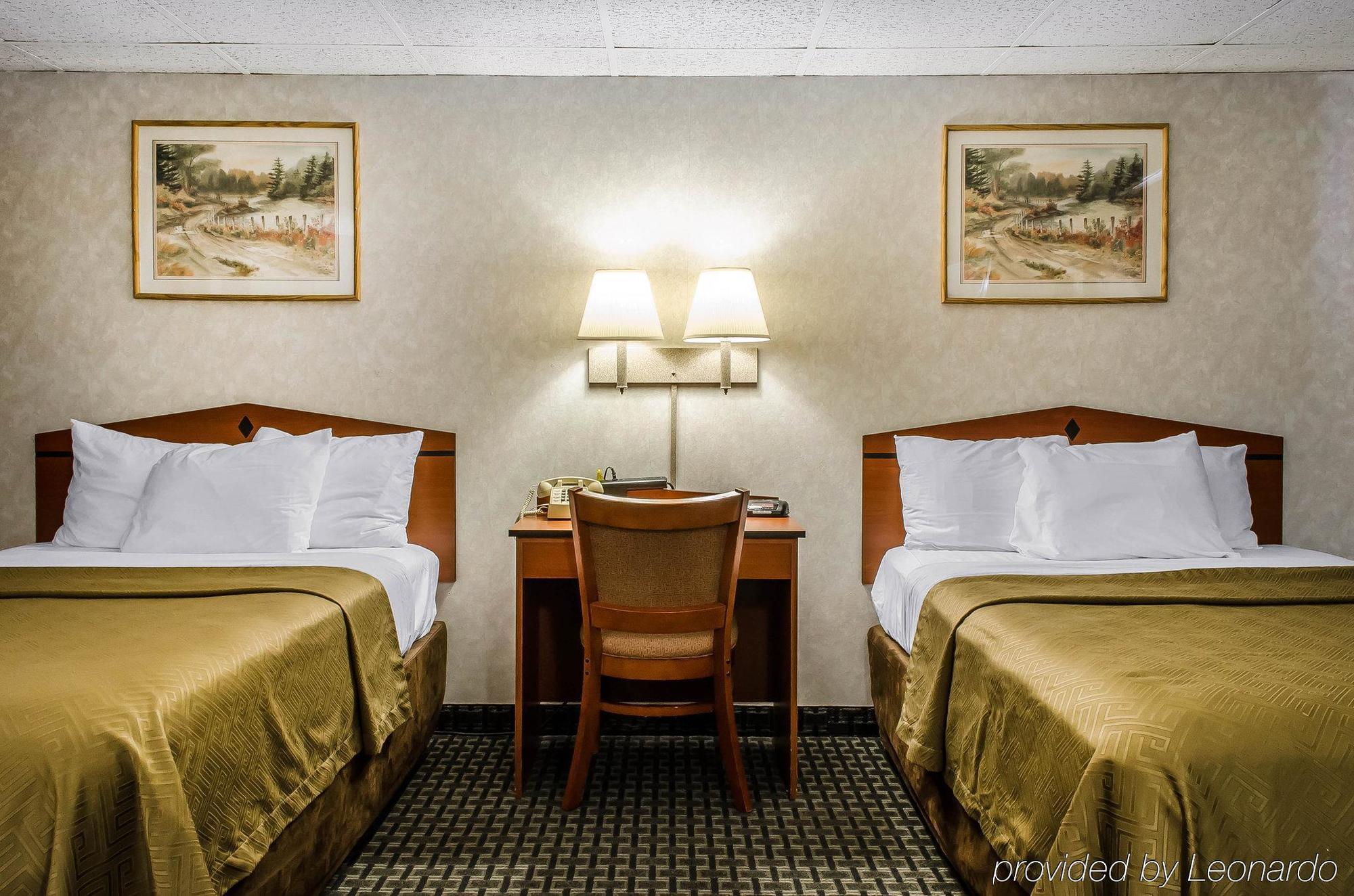 Rodeway Inn State College - Near University Eksteriør billede