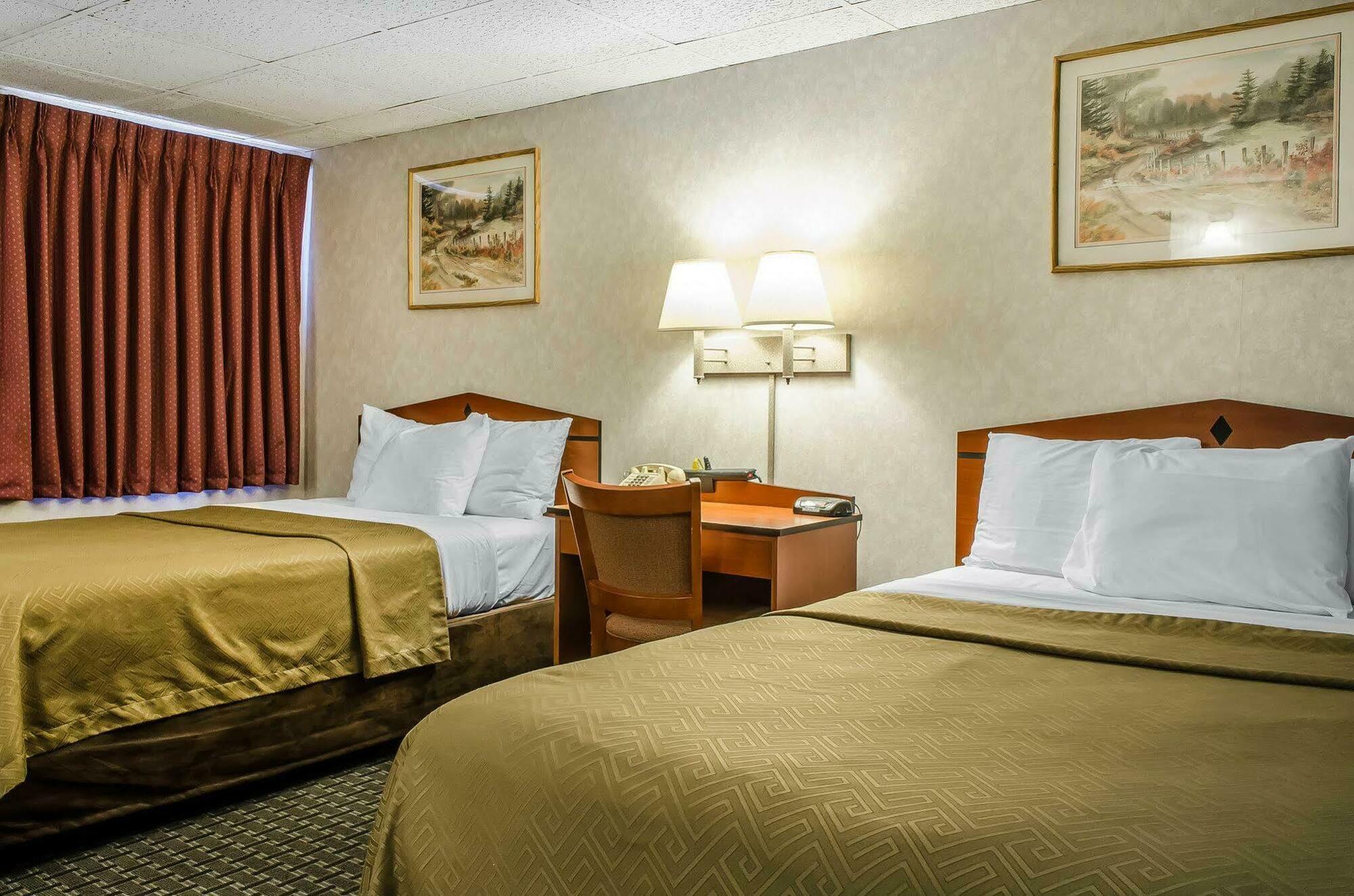 Rodeway Inn State College - Near University Eksteriør billede